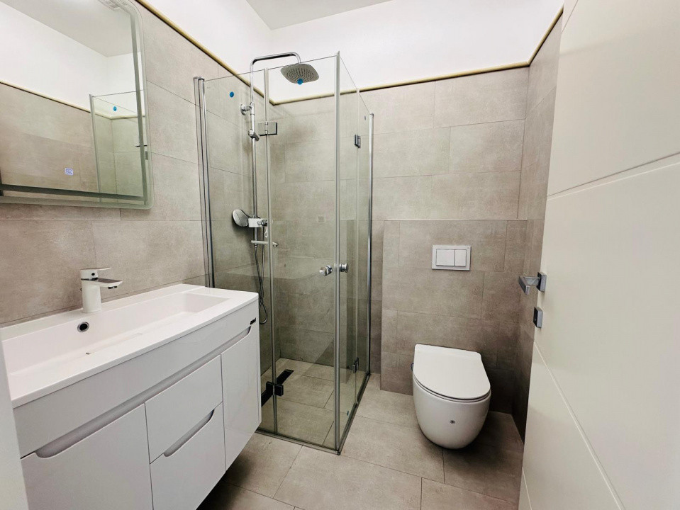 3 CAMERE | DAMAROAIA | PERTOM CITY | SCOALA GENESIS | PARCARE | BOXA 