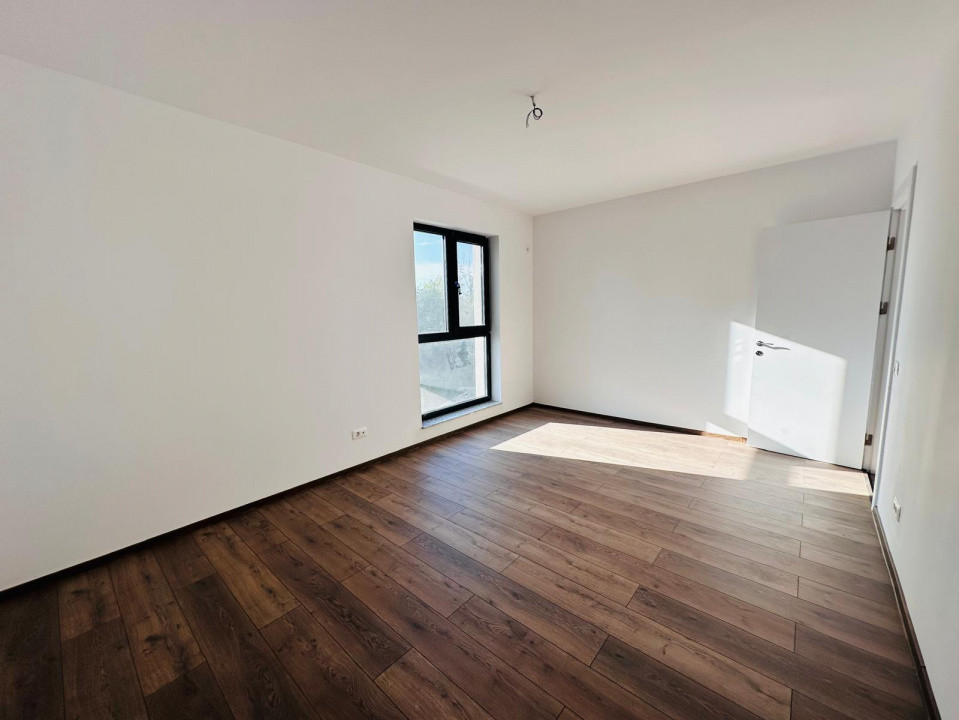 AP 3 CAMERE | DAMAROAIA | PETROM CITY | SCOALA GENESIS | STRAULESTI |