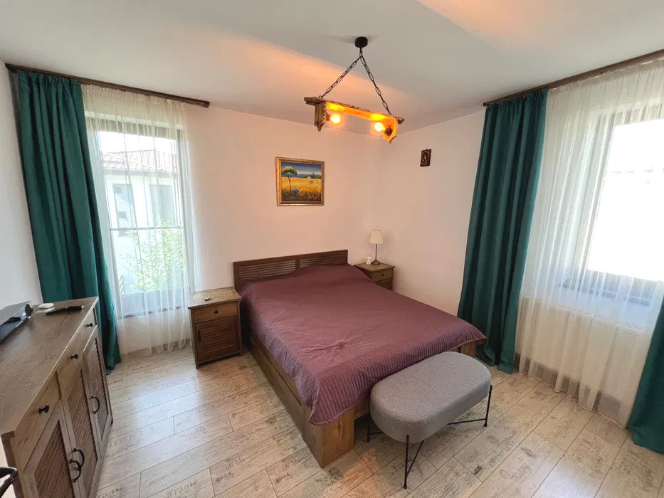 Vila 4 camere | Duplex | Otopeni | Mobilata | Utilata | Centrala | Pod