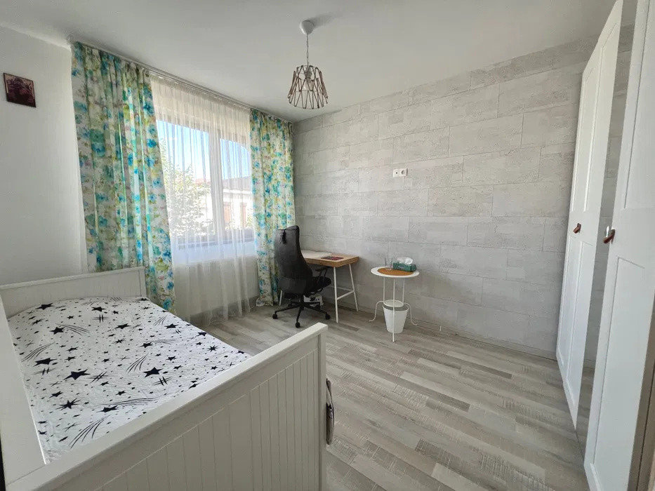 Vila 4 camere | Duplex | Otopeni | Mobilata | Utilata | Centrala | Pod