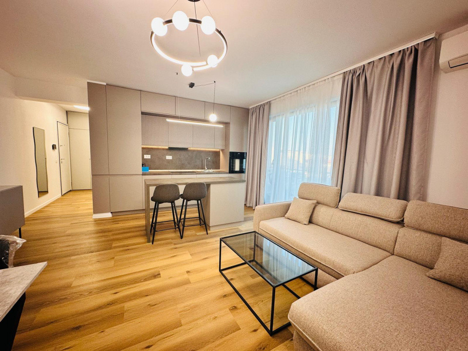 4 CAMERE | STRAULESTI | DAMAROAIA | PARCARE | PETROM  CITY | GENESIS |