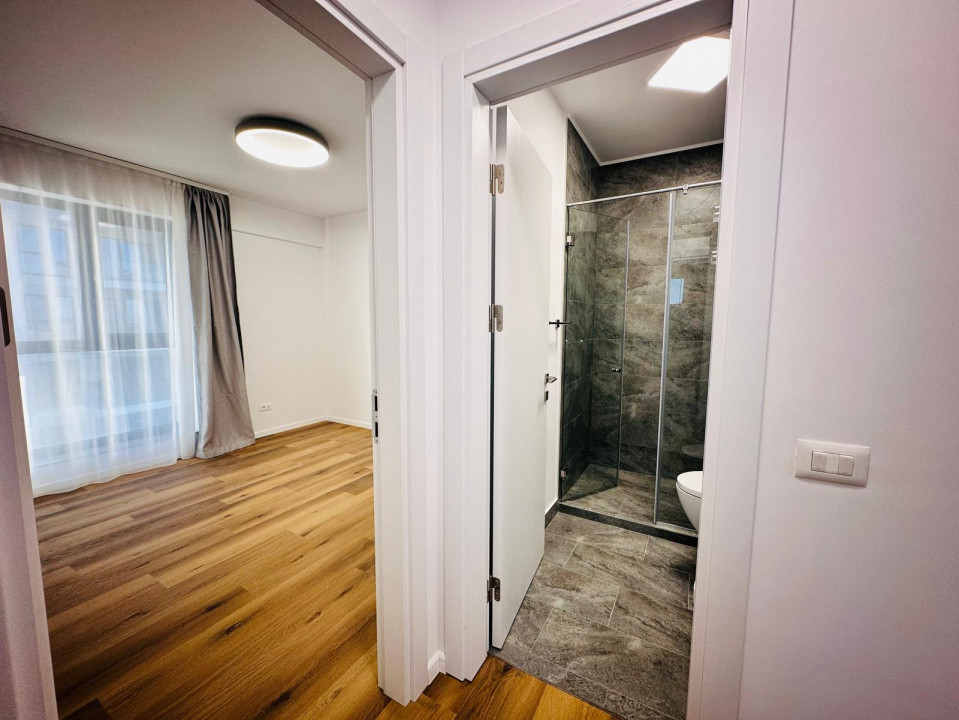 4 CAMERE | STRAULESTI | DAMAROAIA | PARCARE | PETROM  CITY | GENESIS |