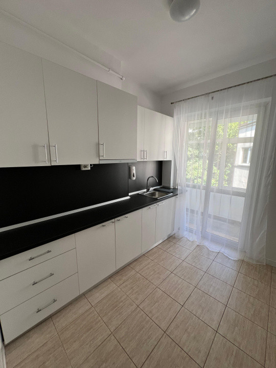 3 camere | Arcul De Triumf | Kiseleff | Victoriei | Centrala | Parcare