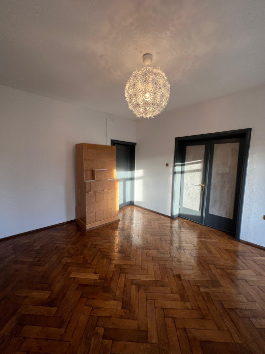 3 camere | Arcul De Triumf | Kiseleff | Victoriei | Centrala | Parcare