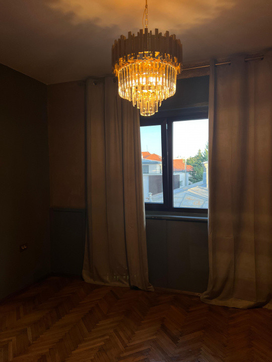 3 camere | Arcul De Triumf | Kiseleff | Victoriei | Centrala | Parcare