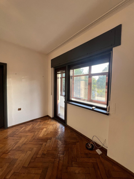 3 camere | Arcul De Triumf | Kiseleff | Victoriei | Centrala | Parcare