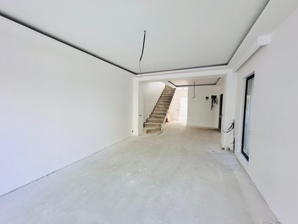 Casa de vânzare 4 camere  | Ostratu | Corbeanca | 250 mp teren