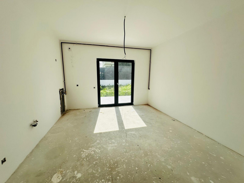 Casa de vânzare 4 camere  | Ostratu | Corbeanca | 250 mp teren